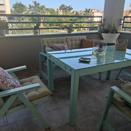 Se Alquila Habitacion Muy Luminosa Con Bano Privado En Apartamento Compartido Rincón de la Victoria Eksteriør bilde